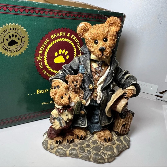 Boyds Bears Other - Boyds Bears & Friends Uncle Gus and Gary The Gift... Bear Figurine 1997 Boxed